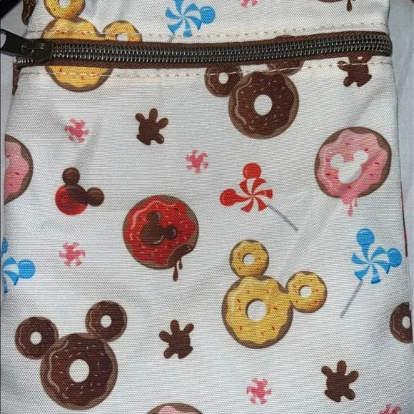 *NWT* Loungefly Sweet Treat Disney Purse - Picture 5 of 6